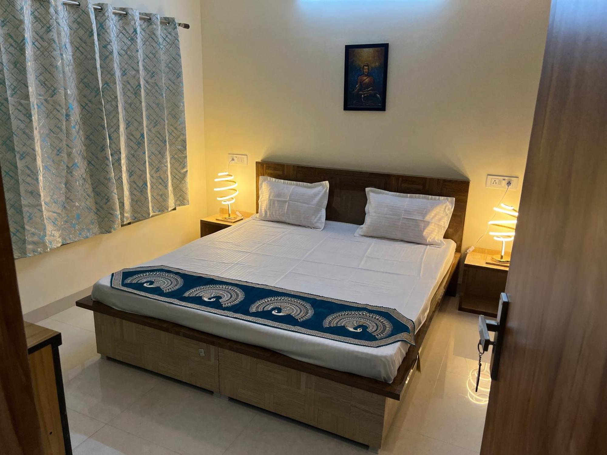 Hotel Shivashray Luxury Stays & Inn اوجاين المظهر الخارجي الصورة