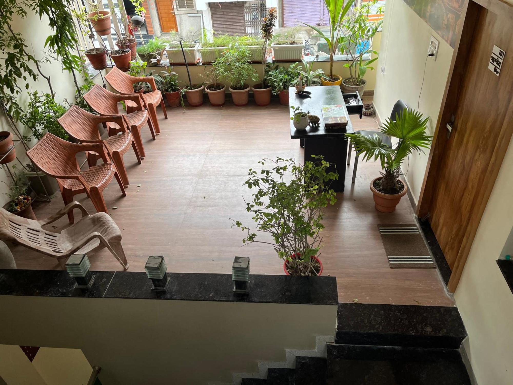 Hotel Shivashray Luxury Stays & Inn اوجاين المظهر الخارجي الصورة